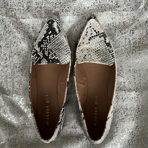 Madden Girl Snake Faux Leather Flats - 8